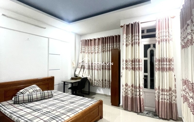 Bán nhà đường số 4, Hiệp Bình Phước, Thủ Đức, TP HCM. DT 75, 3 tầng. Giá  - 7.15  tỷ.