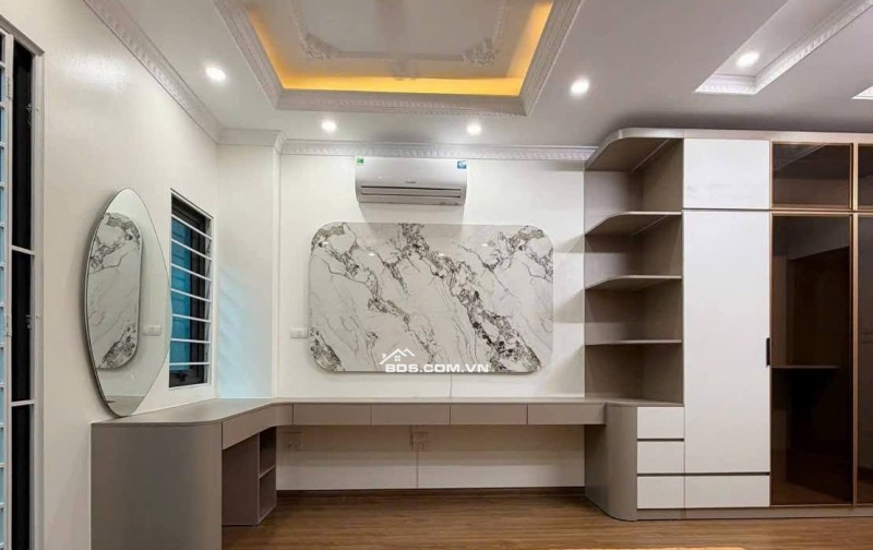 Bán Nhà Phố Cổ Nguyễn Cao, Hai Bà Trưng 47m, 6 tầng, mt 4m, giá 14.6 tỷ.