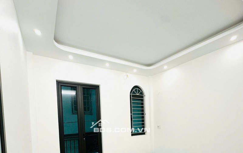 BÁN NHÀ ĐẸP 2.668 TỶ 3 TẦNG 47M2 ( TÂY NAM ) NGÕ TRẦN HUY LIỆU