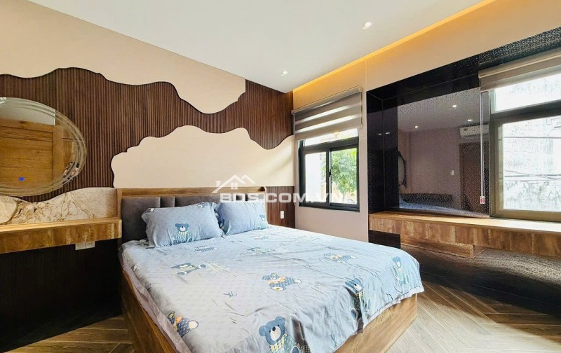 Bán nhà cao cấp 3 lầu hẻm 1/ Nguyễn Văn Khối P11 Gò Vấp