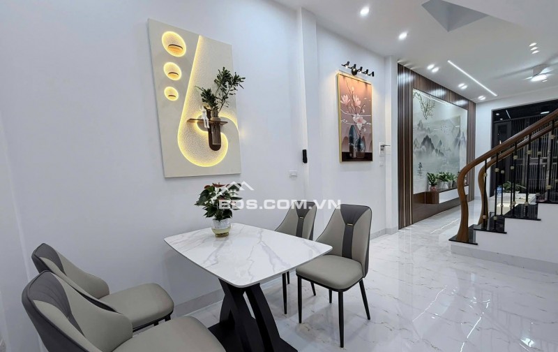 Bán Nhà Kim Giang, Hoàng Mai 36m, 4 tầng mt 3.3m, giá 8.9 tỷ