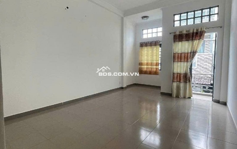 BÁN NHÀ 3 TẦNG, BÌNH CHÁNH, HẺM 8M, GẦN BẾN XE MIẾN TÂY, 56 M² (4X14), 4.X TỶ.