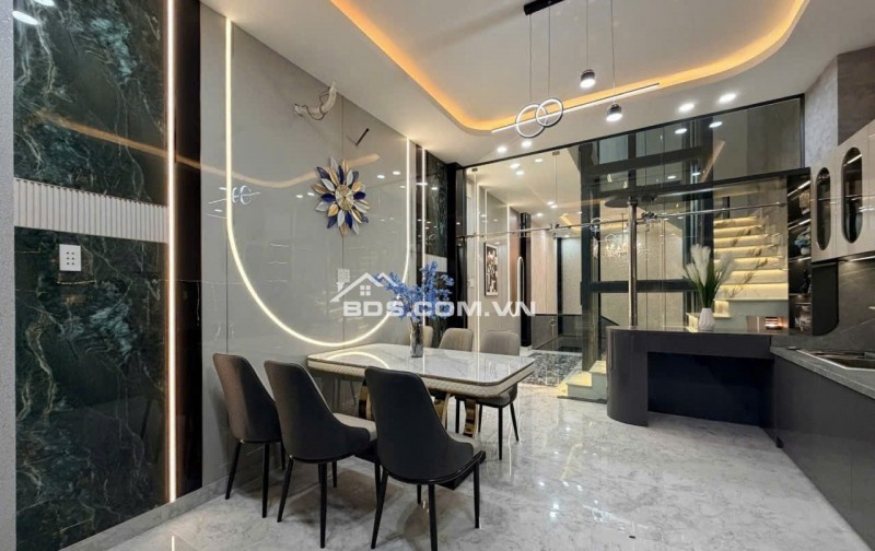 Bán nhà MTKD ngay chợ Nguyễn Tư Giản 80m2 6 lầu đẹp có thang máy KD đa nghề 14.5 tỷ.