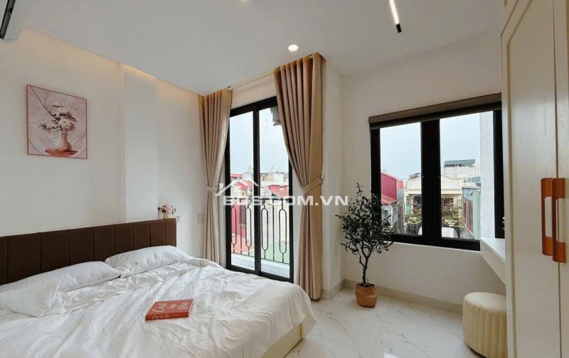 Bán Nhà Dòng Tiền Hoàng Văn Thái, Thanh Xuân 98m, 8 tầng, mt 8.4m, giá 33.9 tỷ.