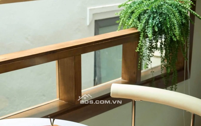 Bán Nhà Phố VIP Tây Sơn, Đống Đa 25m, 6 tầng, mt 5m, giá 8.6 tỷ.