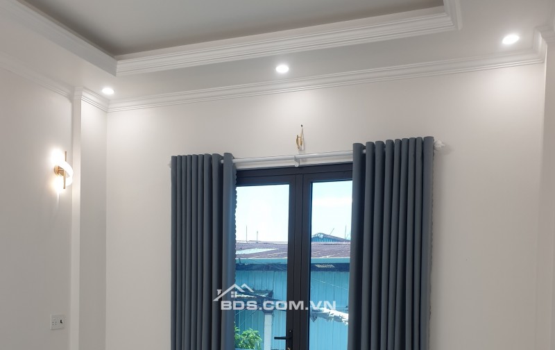 BÁN NHÀ ĐẸP 4 TẦNG 52M2 CÓ GARA Ô TÔ ĐÔ THỊ BÃI VIÊN GIÁ 4.6 TỶ