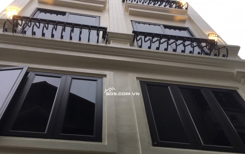 PHÒNG AN DƯƠNG VƯƠNG 20M2 ĐỦ ĐỒ Ô TÔ ĐỖ CỬA GIÁ TỪ 2,8 TR/TH