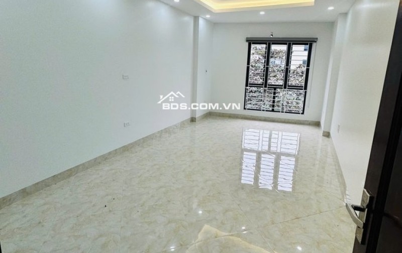 SIÊU PHẨM THỤY PHƯƠNG LÔ GÓC - VỈA HÈ - KINH DOANH - THÔNG Ô TÔ TRÁNH - GIÁ TRONG NGÕ