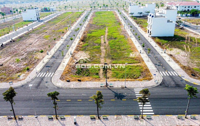 Bán gấp đất nền khu đô thị Bình Dương, đối diện KCN VSIP giá chỉ từ 840tr, mặt tiền ĐT741, sổ sẵn
