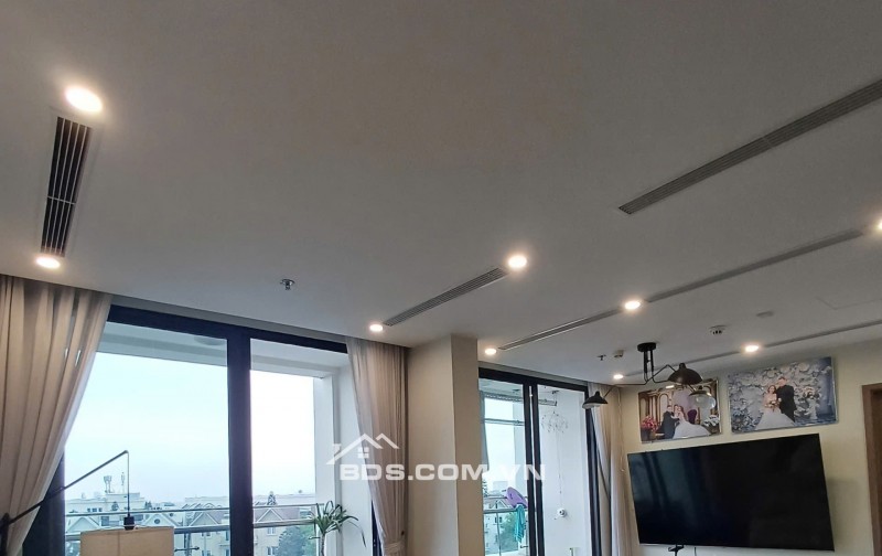 Bán căn hộ 3 phòng ngủ Vinhomes Symphony Long Biên