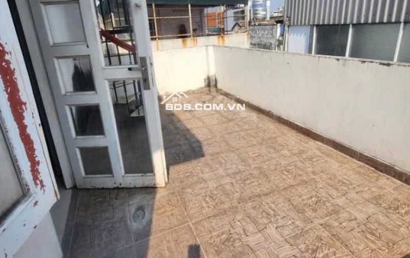 Cho thuê nhà MT 3 lầu 112 Phan Văn Hân P17 Bình Thạnh tiện kinh doanh