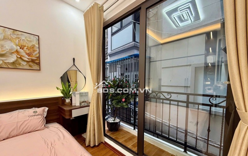 Bán Nhà Trường Chinh, Đống Đa 33m, 4 tầng, mt 3.8m, giá 9.2 tỷ