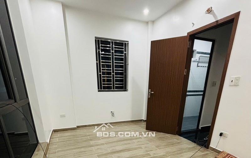 Nhà 4 tầng đẹp độc lập, mặt đường 10m, gần Metro, gần bến xe Thượng Lý, Sở Dầu, Hồng Bàng