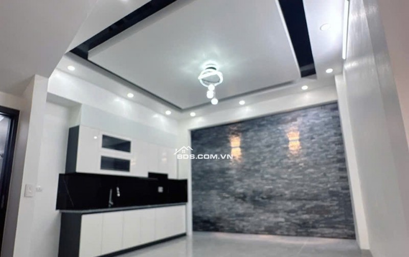 BÁN NHÀ 4.85 TỶ 4 TẦNG 77M2 CÓ SÂN Ô TÔ KHU  ĐÔ THỊ MỸ TRUNG