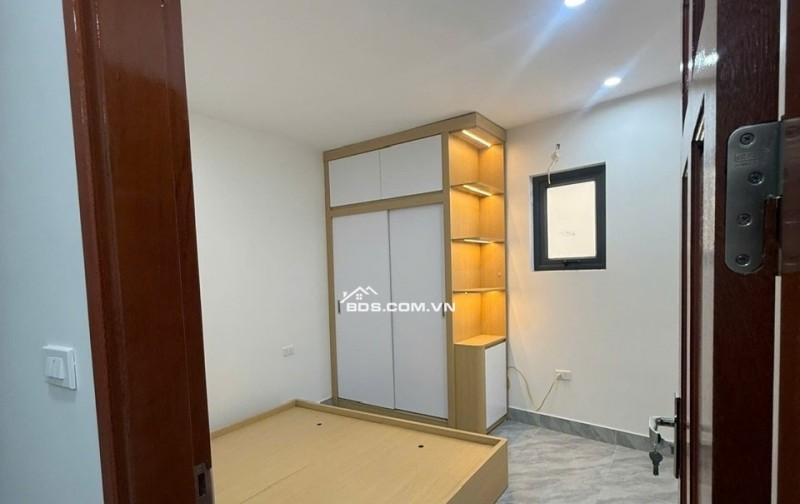 NHÀ ĐẸP MINH KHAI 33m2 – 4 TẦNG – GẦN Ô TÔ – 6 PHÒNG NGỦ – NỞ HẬU – NHỈNH 8 TỶ