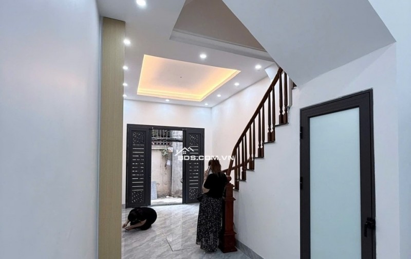NHÀ ĐẸP MINH KHAI 33m2 – 4 TẦNG – GẦN Ô TÔ – 6 PHÒNG NGỦ – NỞ HẬU – NHỈNH 8 TỶ