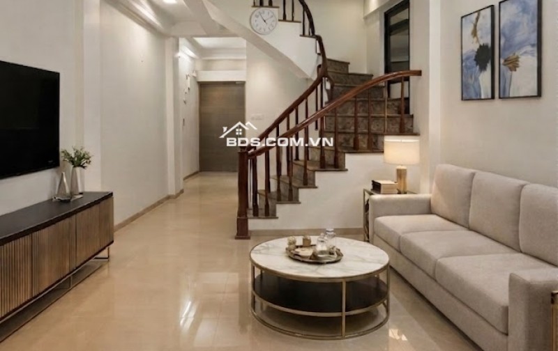 BÁN NHÀ DÂN XÂY–LÔ GÓC–Ô TÔ ĐỖ CỬA–CÁCH ĐƯỜNG VỈA HÈ Ô TÔ TRÁNH CHỈ 20M–NGÕ THÔNG