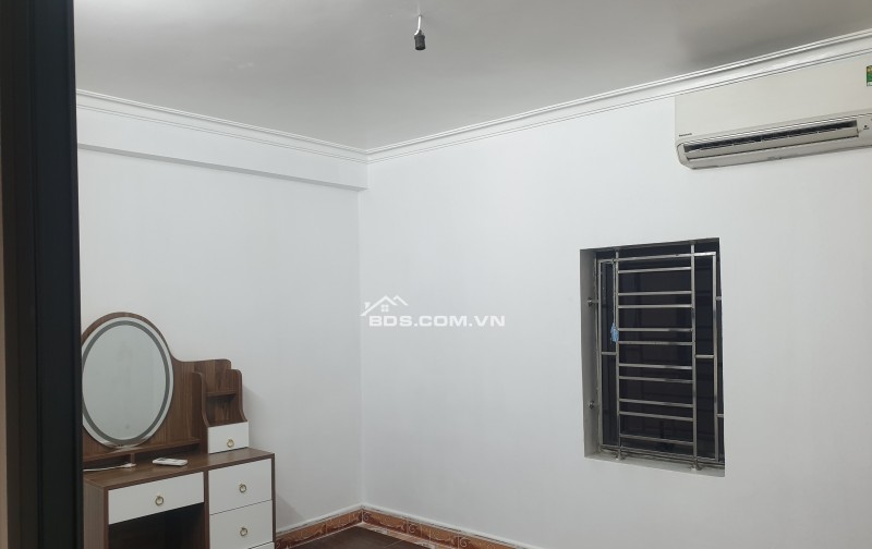 BÁN NHÀ ĐẸP GIÁ RẺ 1.79 TỶ 3 TẦNG 46M2 ( TÂY NAM ) NGÕ ĐIỆN BIÊN