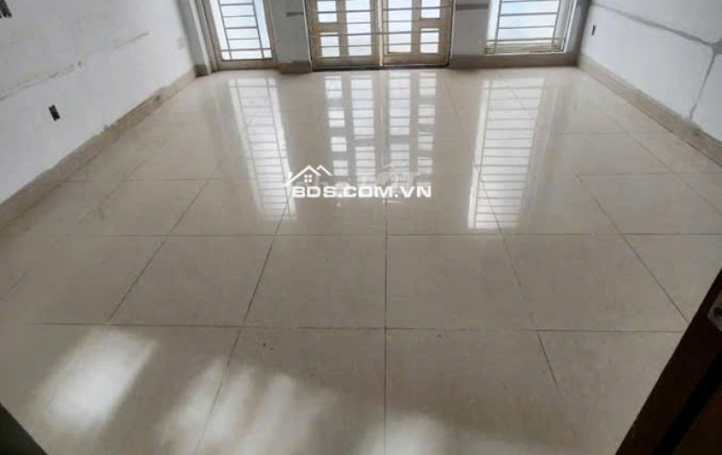 Cho thuê nhà MT 3 lầu 112 Phan Văn Hân P17 Bình Thạnh tiện kinh doanh