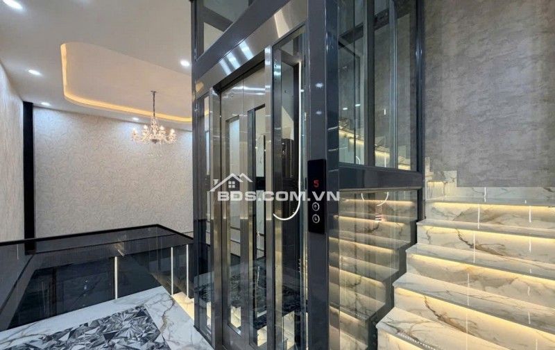 Bán nhà MTKD ngay chợ Nguyễn Tư Giản 80m2 6 lầu đẹp có thang máy KD đa nghề 14.5 tỷ.