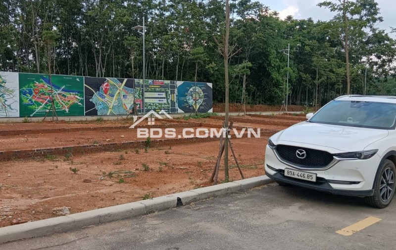 MỞ BÁN 29 LÔ ĐẤT ĐẸP TRUNG TÂM THỊ XÃ SƠN TÂY  Giá 1,4 tỷ - 1,6 tỷ , diện tích 80m2 - 100m2.