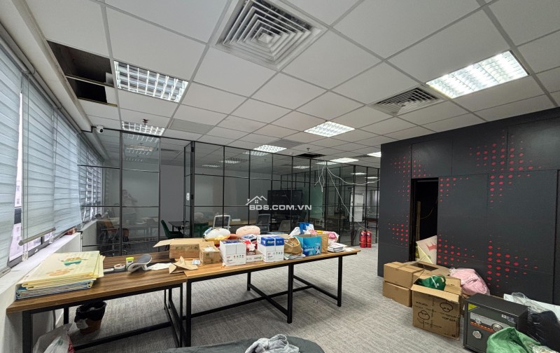 CHO THUÊ 1/2 SÀN TÒA C1 THÀNH CÔNG, 176M2 GIÁ CỰC ƯU ĐÃI
