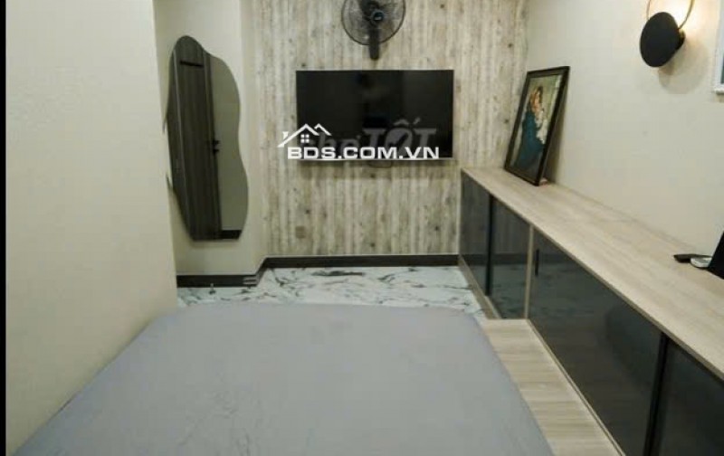 Bán căn hộ 4PN Imperia An Phú 135m², tầng 18 , view Landmark