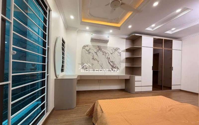 Bán Nhà Phố Cổ Nguyễn Cao, Hai Bà Trưng 47m, 6 tầng, mt 4m, giá 14.6 tỷ.