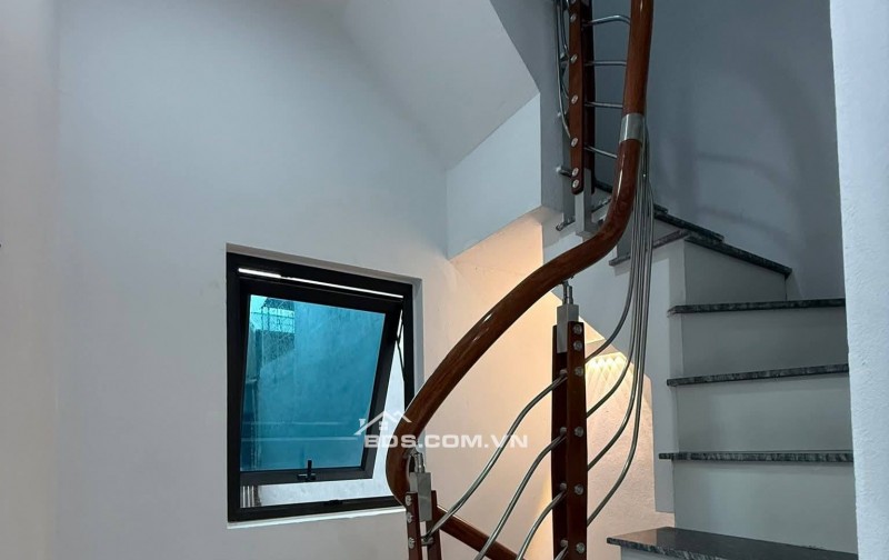 Bán Nhà Gần Phố Hồng Mai, Hai Bà Trưng 19/22m, 5 tầng, mt 3.5m, giá 6.38 tỷ