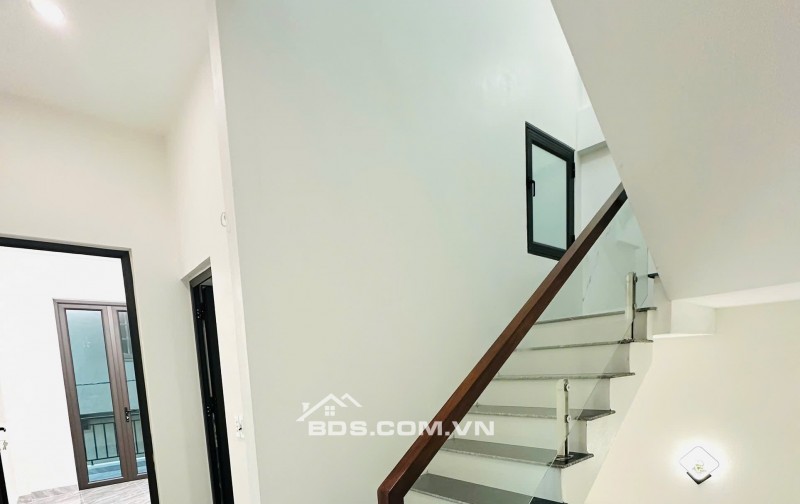 BÁN NHÀ ĐẸP 2.668 TỶ 3 TẦNG 47M2 ( TÂY NAM ) NGÕ TRẦN HUY LIỆU