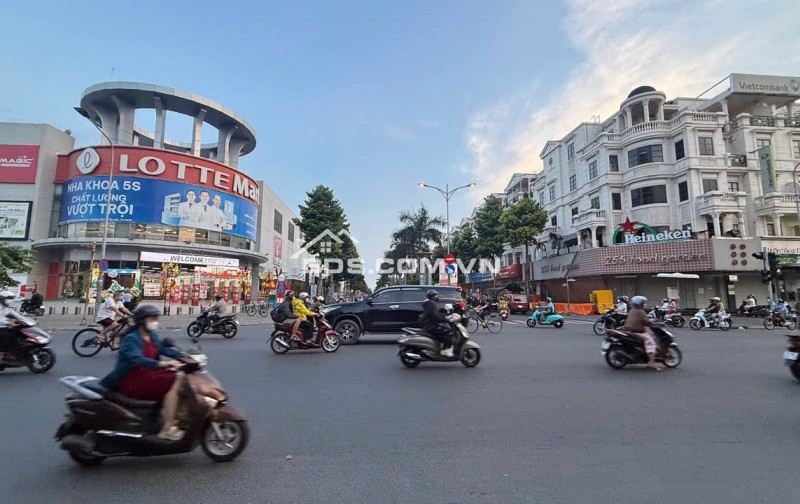 Bán đất tặng nhà 3 lầu ngang 12m hẻm 350/ Nguyễn Văn Lượng 132m2 ngay Lotte chỉ 14.8 tỷ.