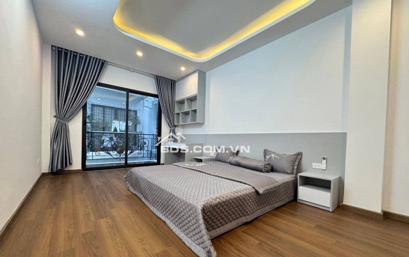 Bán Nhà Thang Máy, Gần Phố, Giáp Nhị, Hoàng Mai 44m, 6 tầng, mt 3.7m, giá 12.6 tỷ.