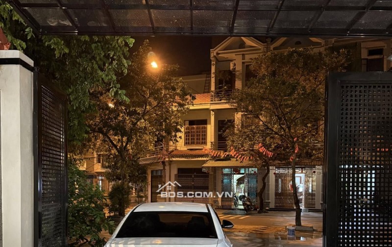BÁN NHÀ SIÊU ĐẸP 4.35 TỶ 3 TẦNG 60M2 MẶT ĐƯỜNG KHU ĐỒNG QUÝT