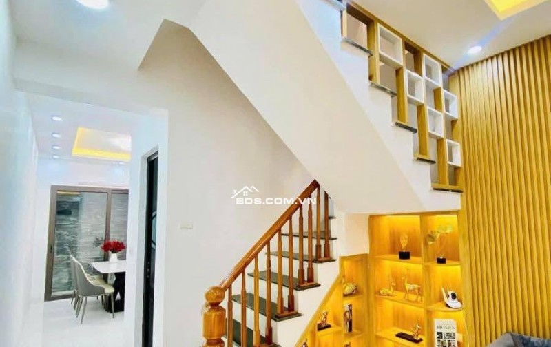 Bán Nhà Gần Phố, Minh Khai, Hai Bà Trưng 41/48m, 4 tầng, mt 3.6m, giá 12.2 tỷ