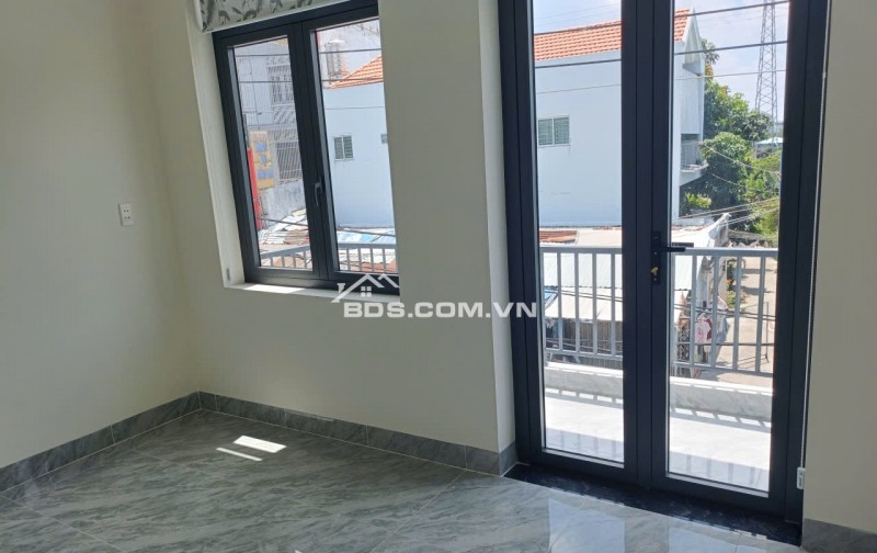 Bán Nhà mới 1 trệt 1 lầu hẻm xe tải lớn đường Sinco, Bình Tân