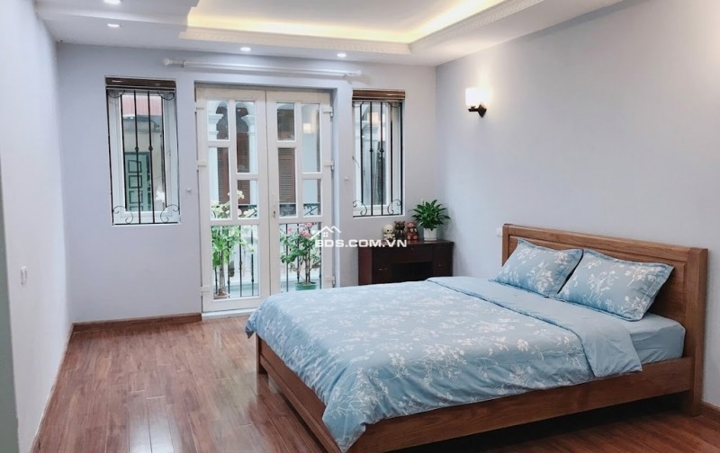 BÁN NHÀ 4 TẦNG ĐẸP – NGÕ THÔNG - Ô TÔ VÀO NHÀ – VIEW THOÁNG – AEON LONG BIÊN-NHỈNH 8 TỶ