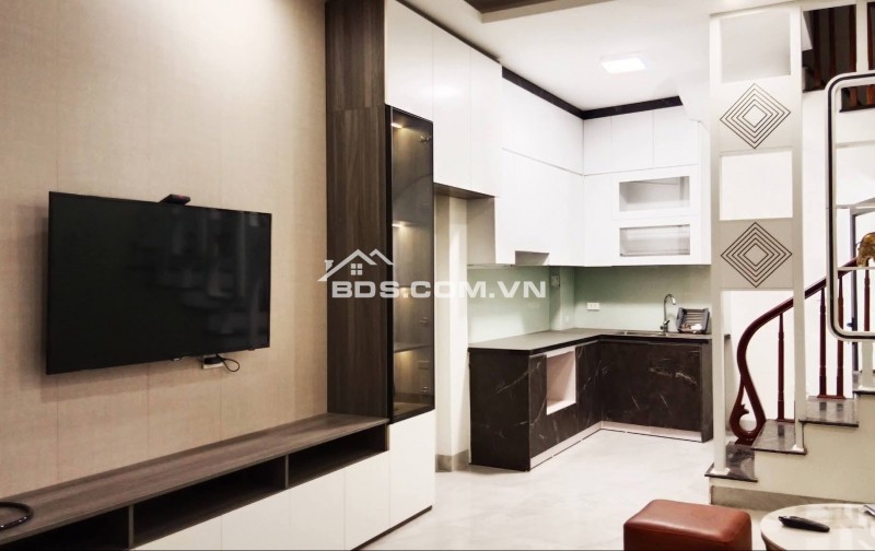 Bán Nhà Nguyễn Văn Viên - Vĩnh Tuy, Hai Bà Trưng 30m, 5 tầng, mt 4.2m, giá 9.68 tỷ