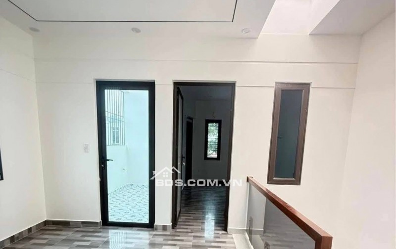 Bán Nhà 3 Tầng Ngay Trung tâm Phường Kiến An - Vườn Hoa Chéo