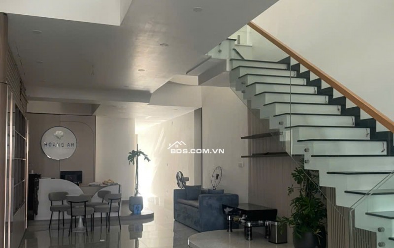 Bán nhà chính chủ 2 Mặt Tiền P.3 - TP Tây (đường nhựa trước 27m và sau 12m - 1 mặt Đường Nam kỳ khởi và mặt kia đường số 4) hiện tại đang Kinh doanh; Ngay sát công viên Xuân Hồng