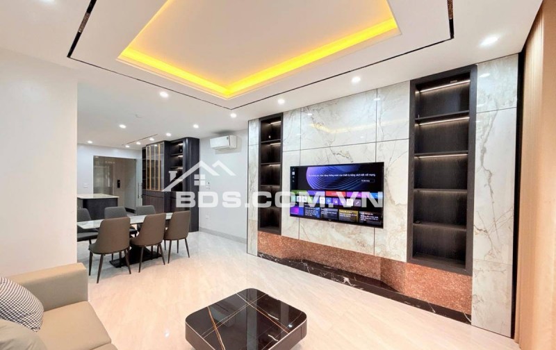 Bán Nhà Kinh Doanh Trần Duy Hưng, Cầu Giấy 65m, 8 tầng, mt 4.2m, giá 31.4 tỷ.