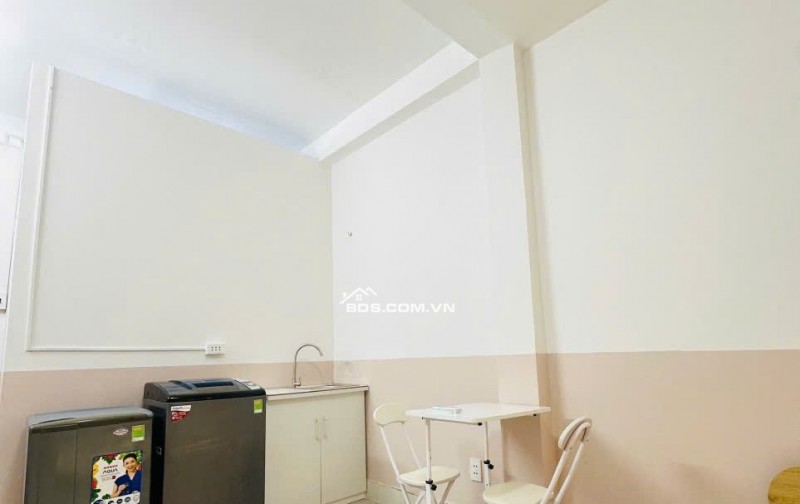 Căn hộ cho thuê trung tâm quận 10, Giá cả phải chăng, Nhà mới, Giao thông thuận tiện gần siêu thị