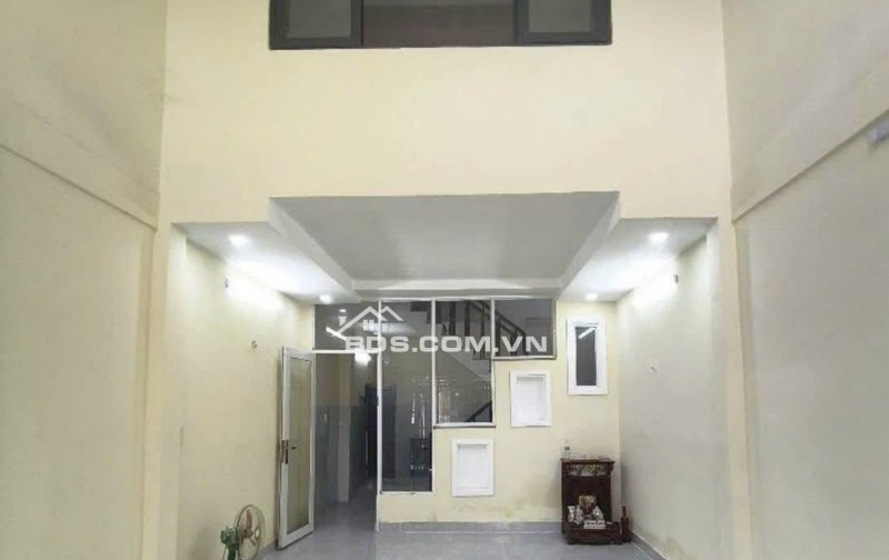 Cho thuê kho xưởng có nhà ở văn phòng sd 500m2 Thạnh Xuân Quận 12