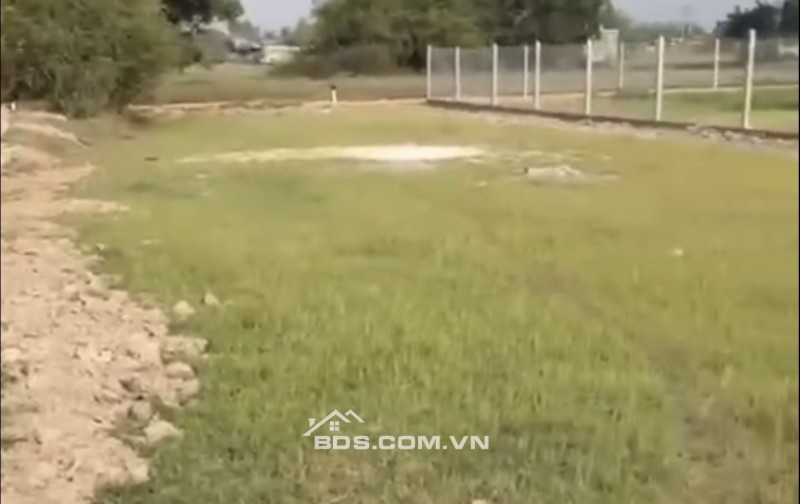 Đất thổ shr gần trung tâm hành chính. Gần các dự án lớn của Tỉnh