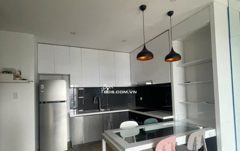 HÀNG NGỘP - CẦN BÁN GẤP CĂN 2PN SỔ SẴN GIÁ 6TỶ950 THE SUN AVENUE