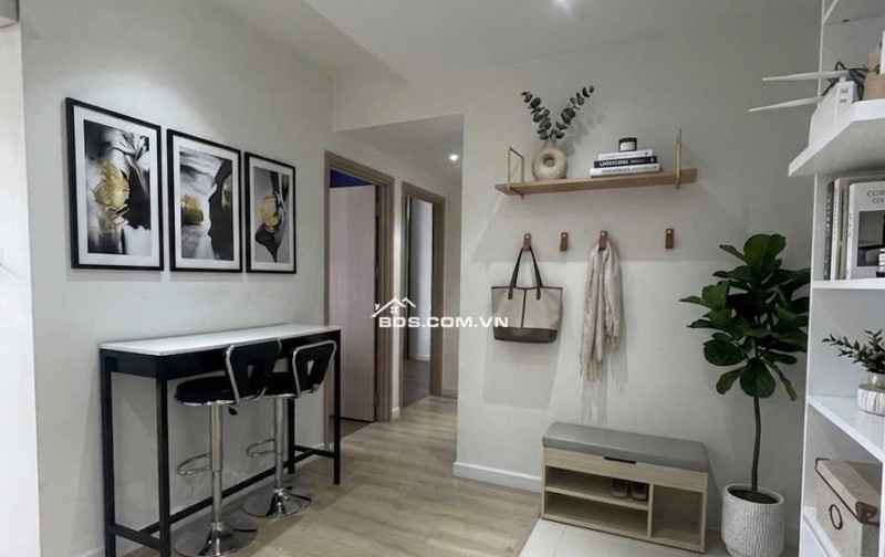 HÀNG NGỘP - CẦN BÁN GẤP CĂN 2PN SỔ SẴN GIÁ 6TỶ950 THE SUN AVENUE