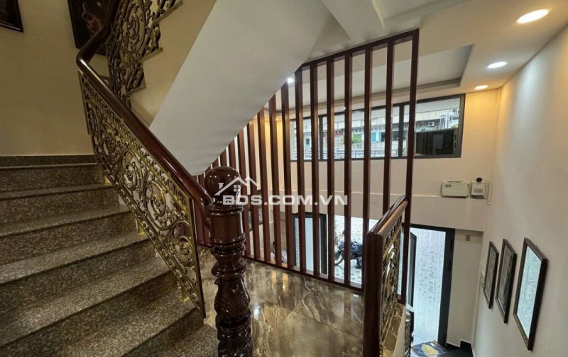 MT NGUYỄN TRI PHƯƠNG P6 Q5 – 4.3×10M – 6 TẦNG – XE HƠI TRONG NHÀ – 19 TỶ