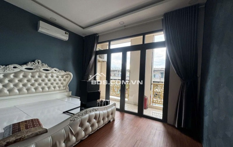 MT NGUYỄN TRI PHƯƠNG P6 Q5 – 4.3×10M – 6 TẦNG – XE HƠI TRONG NHÀ – 19 TỶ