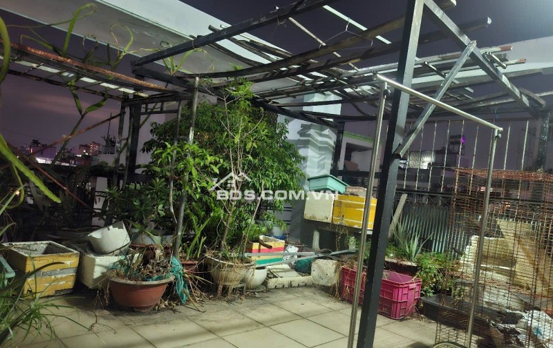  HXH TRẦN VĂN ĐANG, QUẬN 3 – 5×12,3M HIẾM – 4 TẦNG – 5PN 4WC – CHỈ 9,8 TỶ 