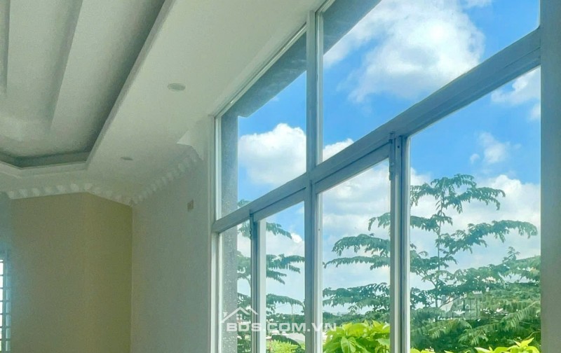 SHophouse Căn Góc The Splendor Nguyễn Văn Dung – View Sông Cực Đẹp, Giá Chỉ 9.8 Tỷ