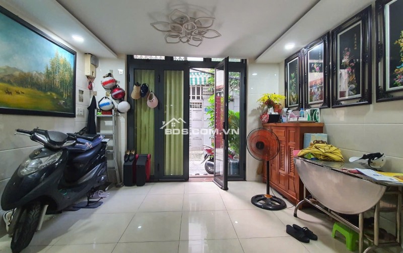 BÁN NHÀ HXH CÔ BẮC Q1 – 5 TẦNG – GẦN MẶT TIỀN – CHỈ 16.5 TỶ